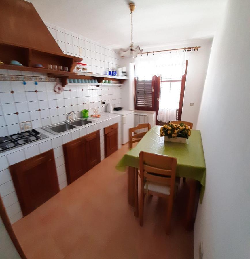 Apartments Eva Замбратия Екстериор снимка
