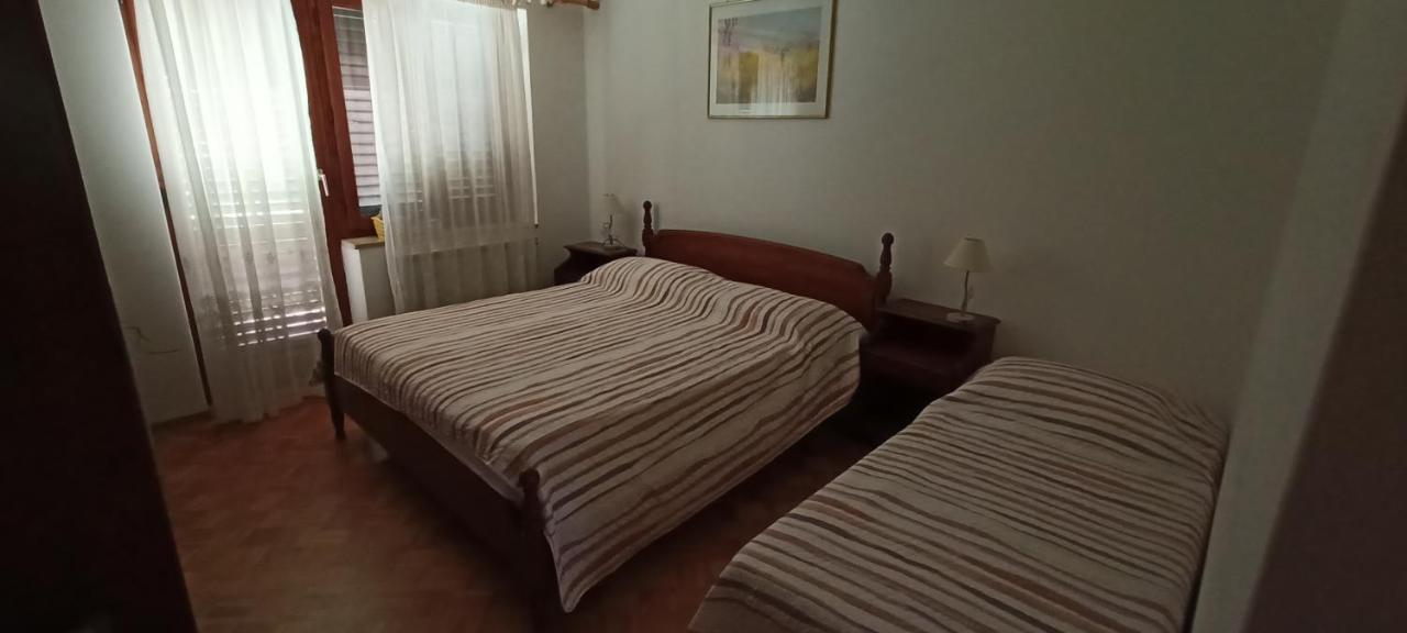 Apartments Eva Замбратия Екстериор снимка