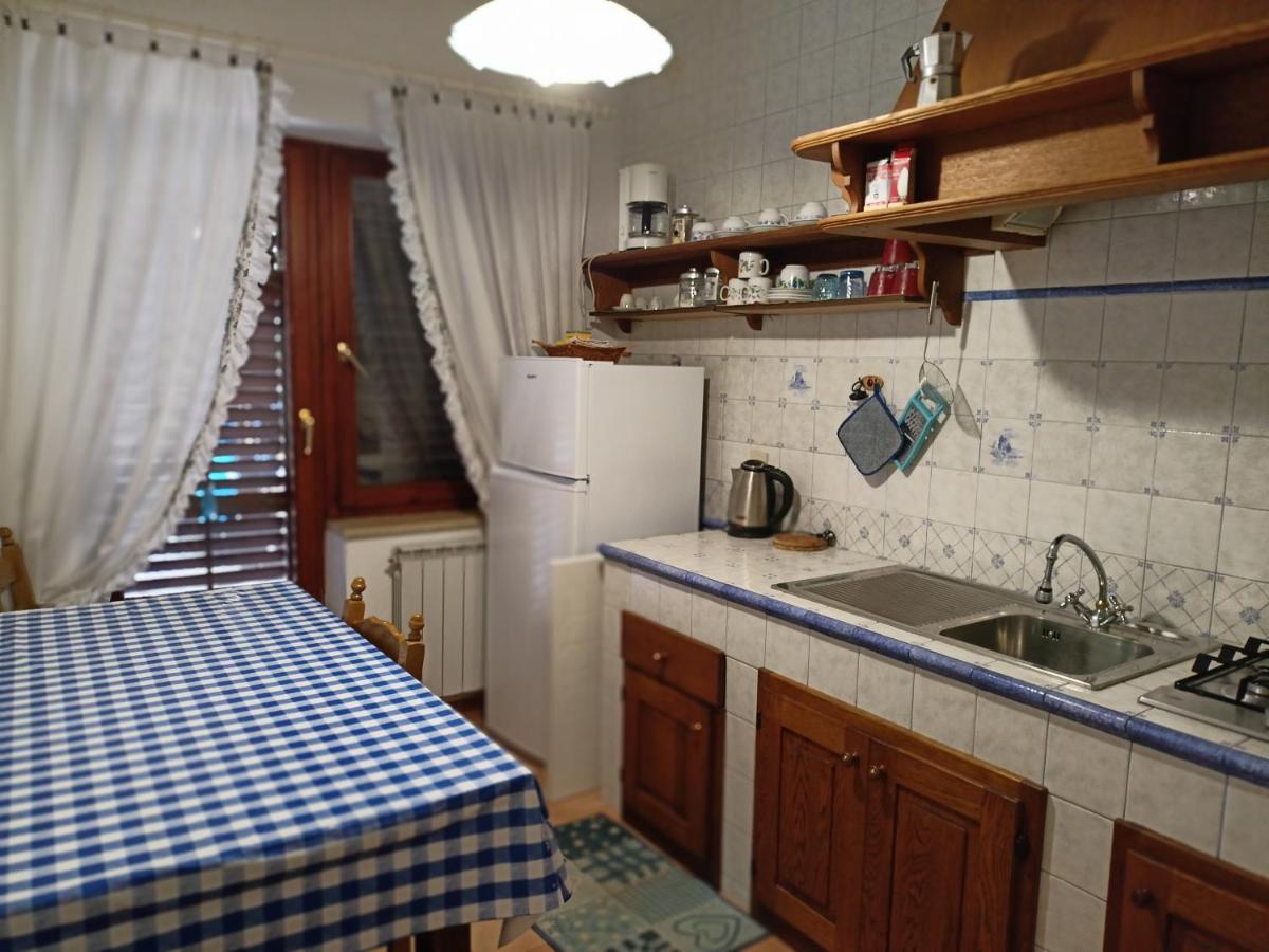 Apartments Eva Замбратия Екстериор снимка